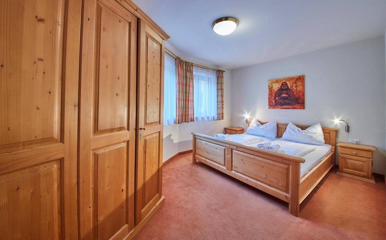 Appartements Hollandia ザールバッハ・ヒンターグレム エクステリア 写真