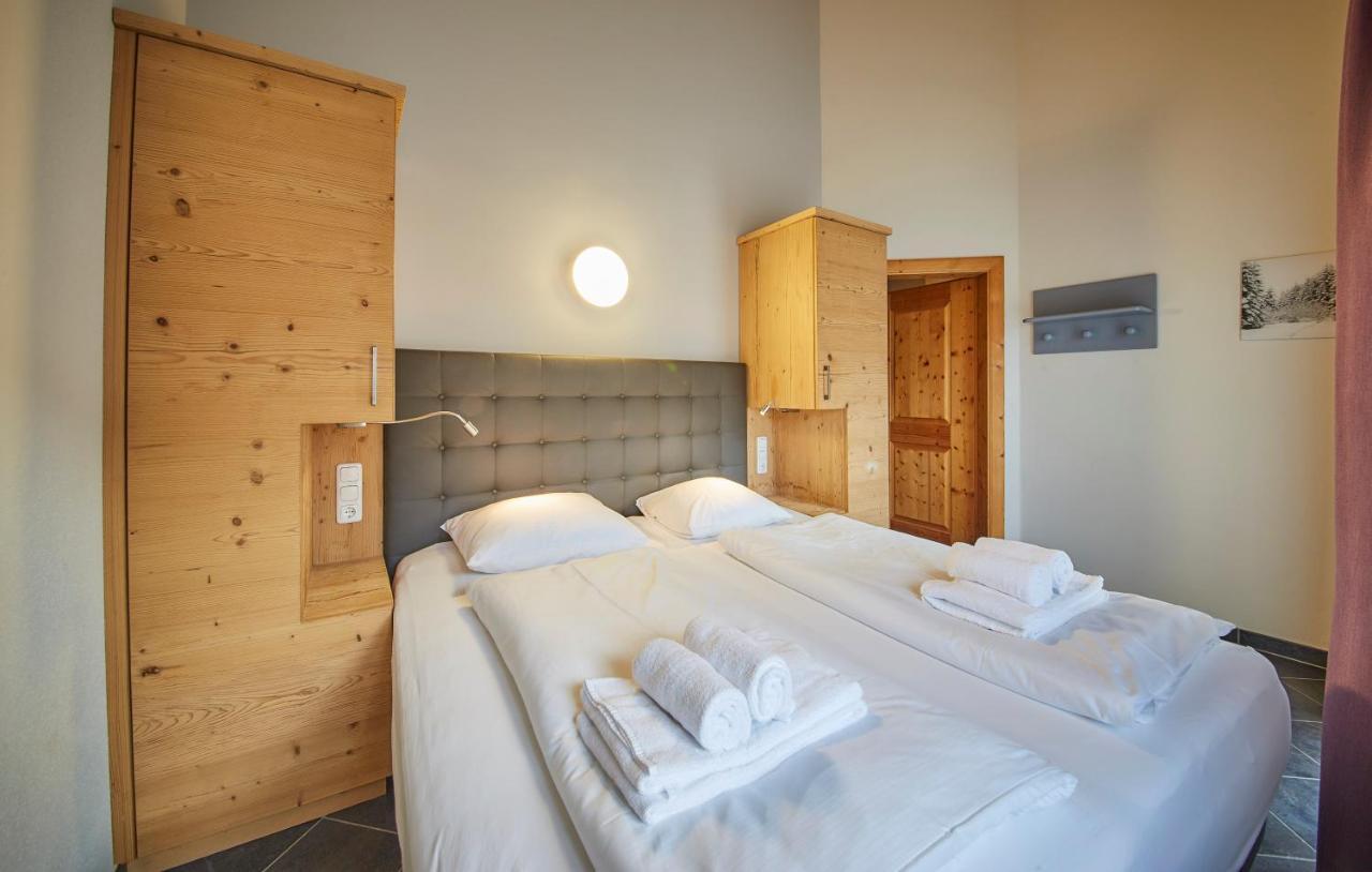 Appartements Hollandia ザールバッハ・ヒンターグレム エクステリア 写真