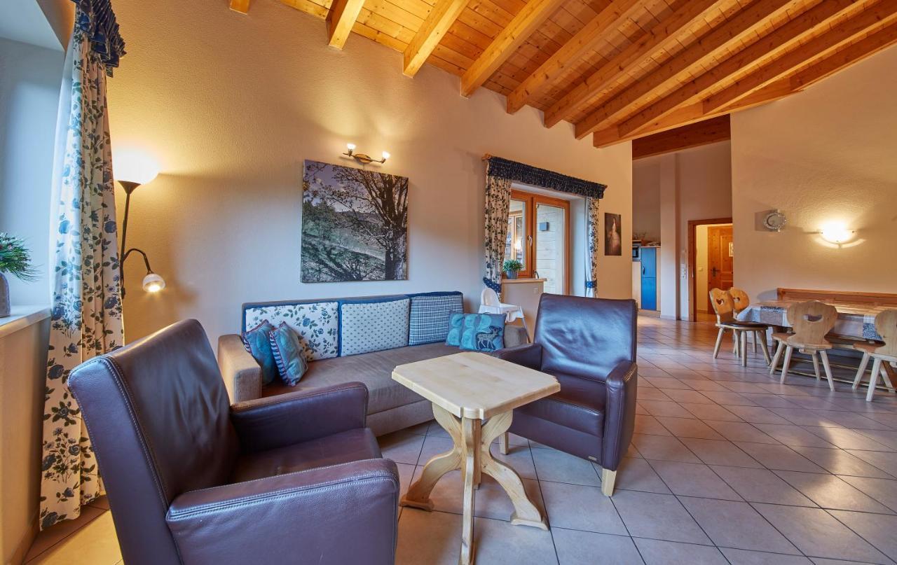 Appartements Hollandia ザールバッハ・ヒンターグレム エクステリア 写真